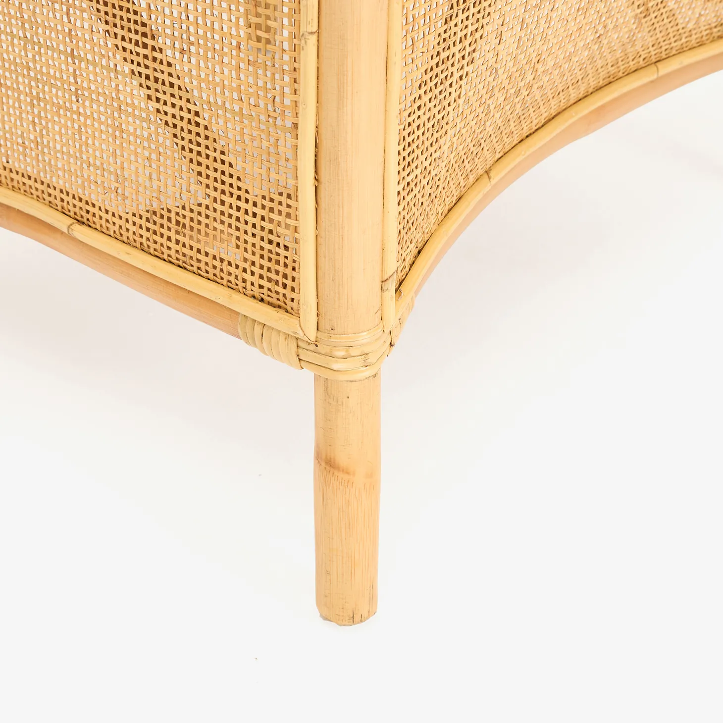 Butaca de ratán beige Milos 76x65x80cm