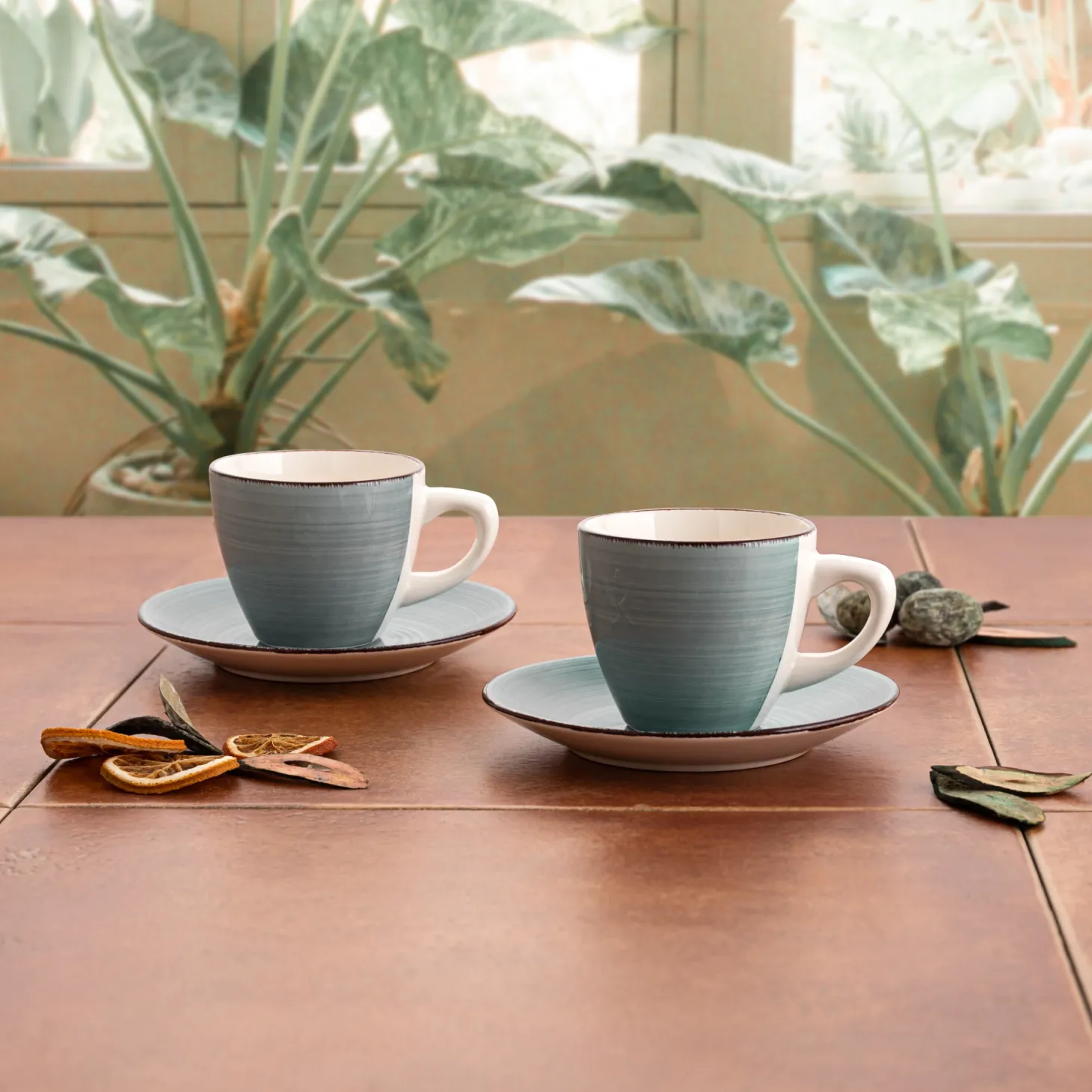 Conjunto de 2 tazas con plato azul de gres Vita 22cl