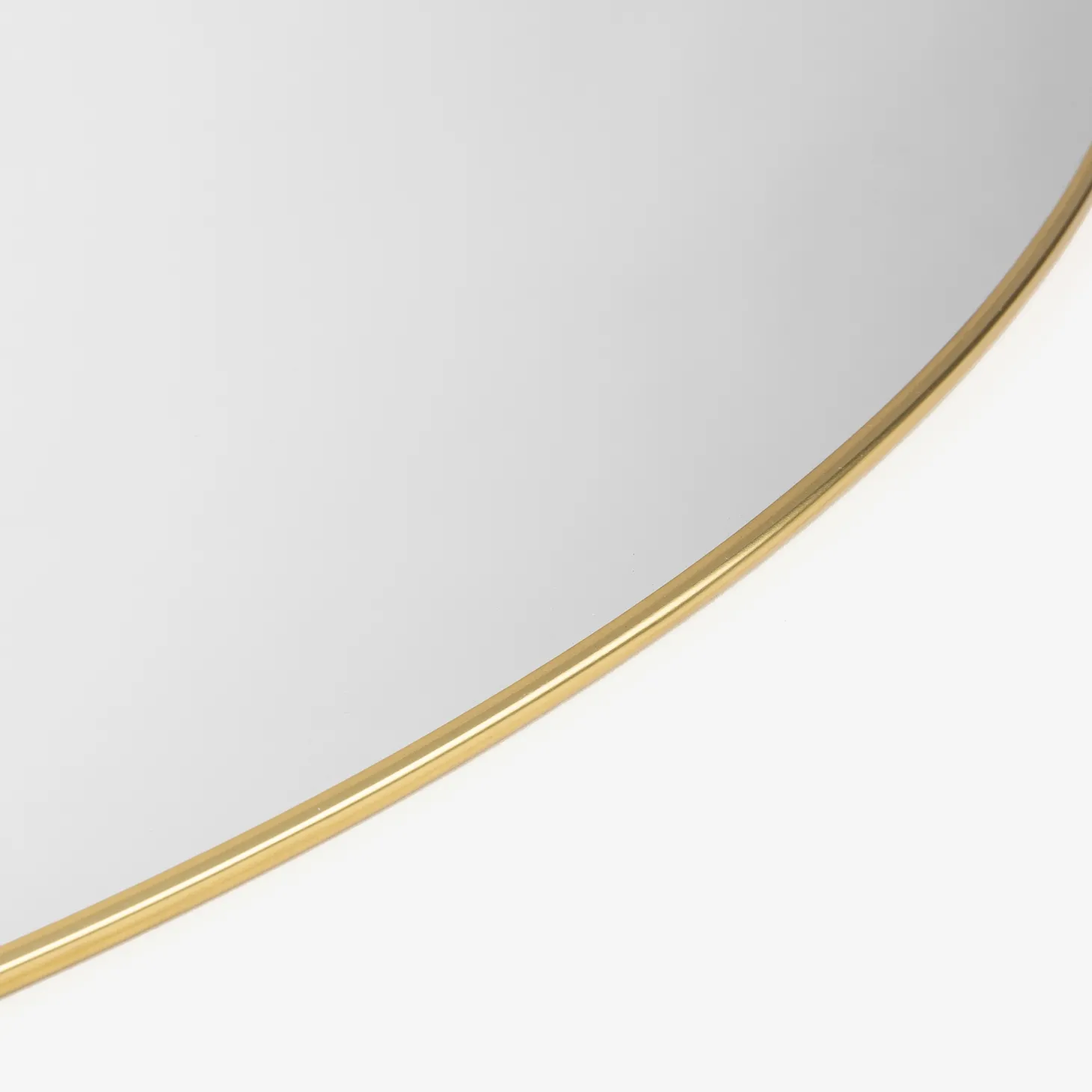 Espejo de pared redondo de metal dorado Orión Ø76cm