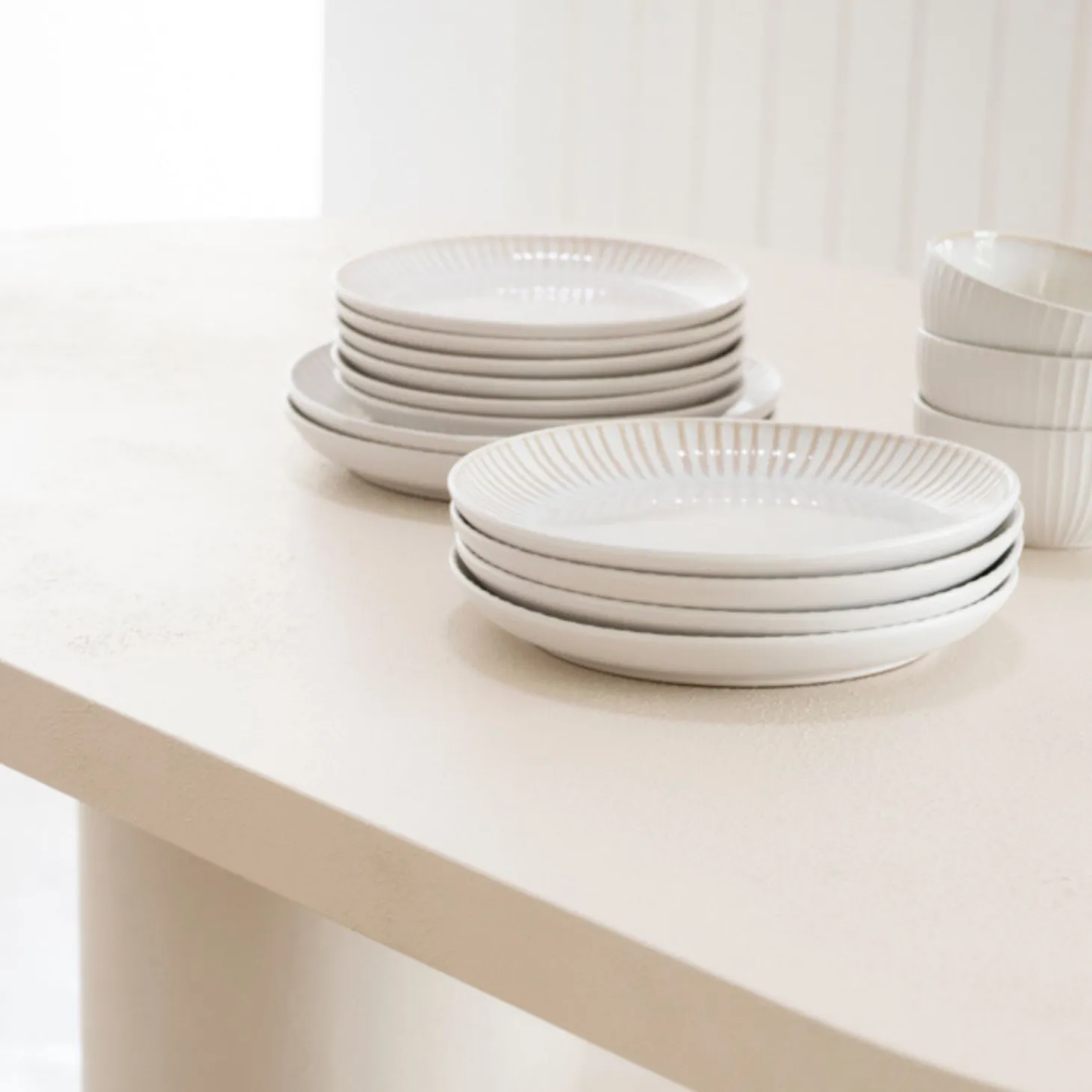 Mesa de comedor de microcemento Kurli 180x90x76cm Clau&Chloe