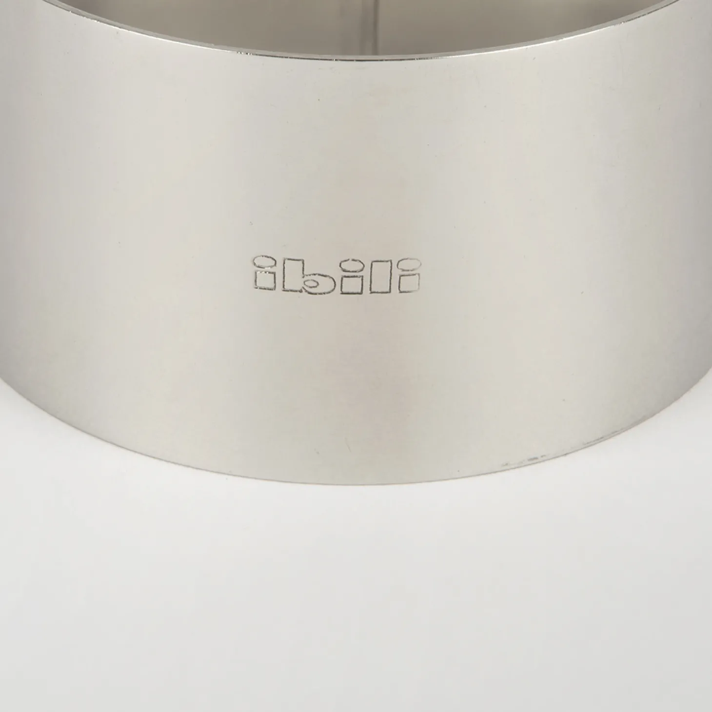 Molde para emplatar de acero inoxidable redondo Ø8x4,5cm - Ibili