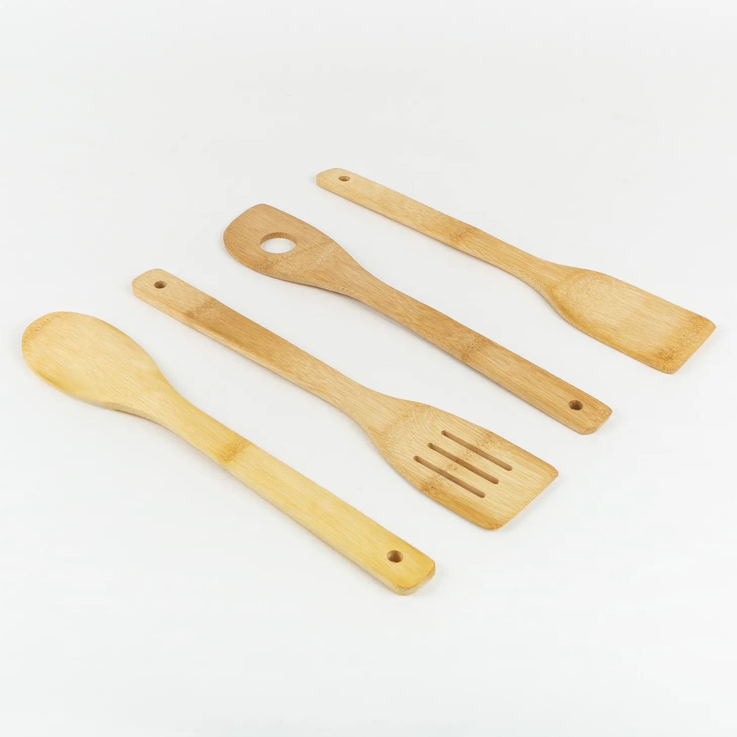 Set de 4 utensilios con portautensilios de bambú