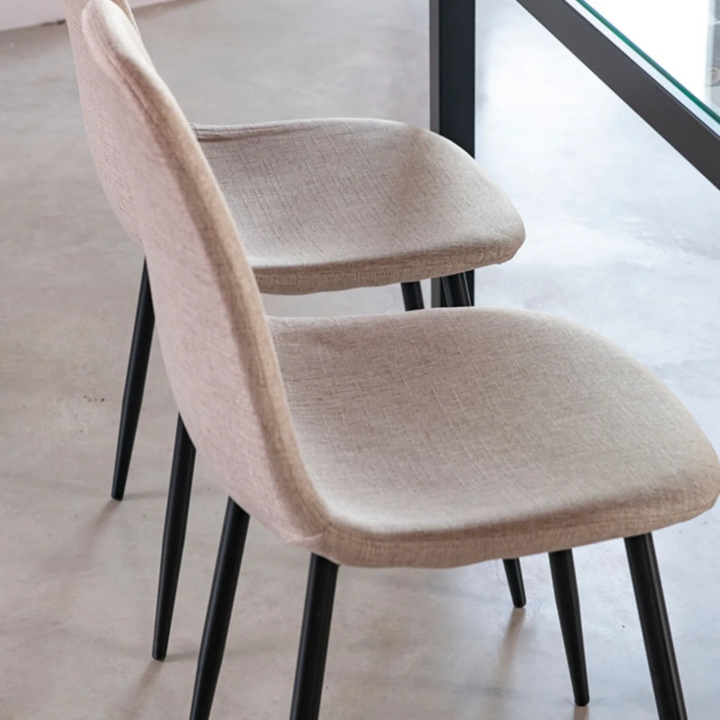Silla de comedor beige arena Concept 45x55x86cm