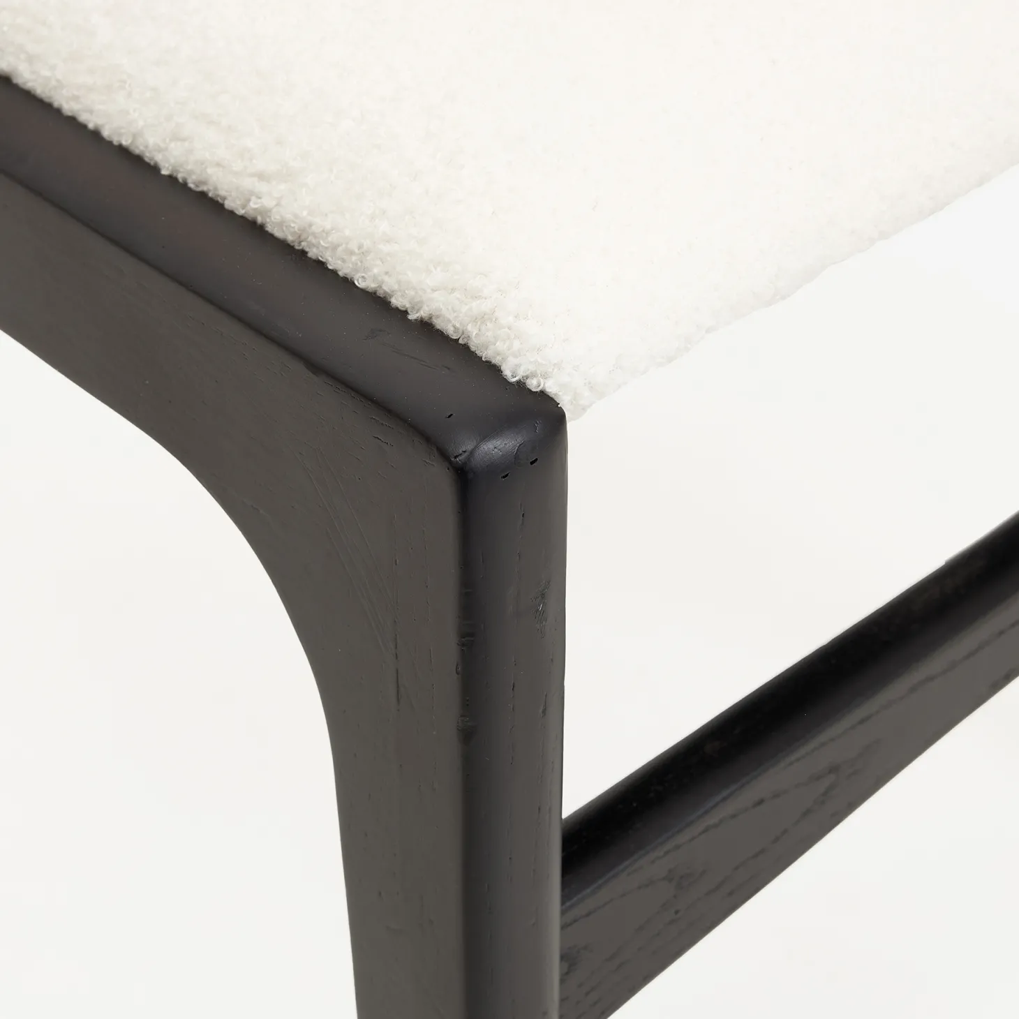Silla de comedor de madera de olmo negra Jana 48x44x79cm Clau&Chloe