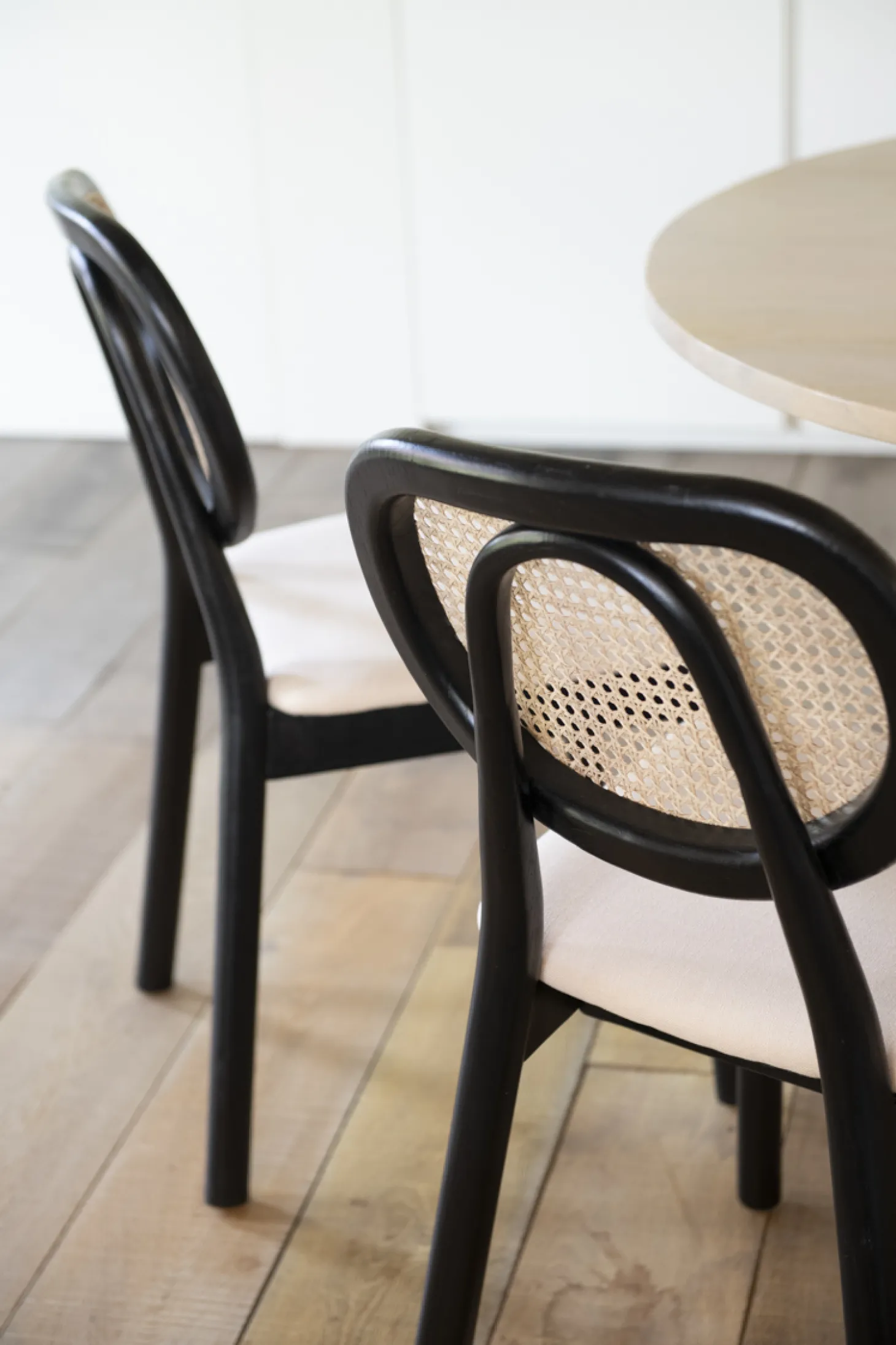 Silla de comedor de ratán y lino Cibran 46x42x85cm Clau&Chloe