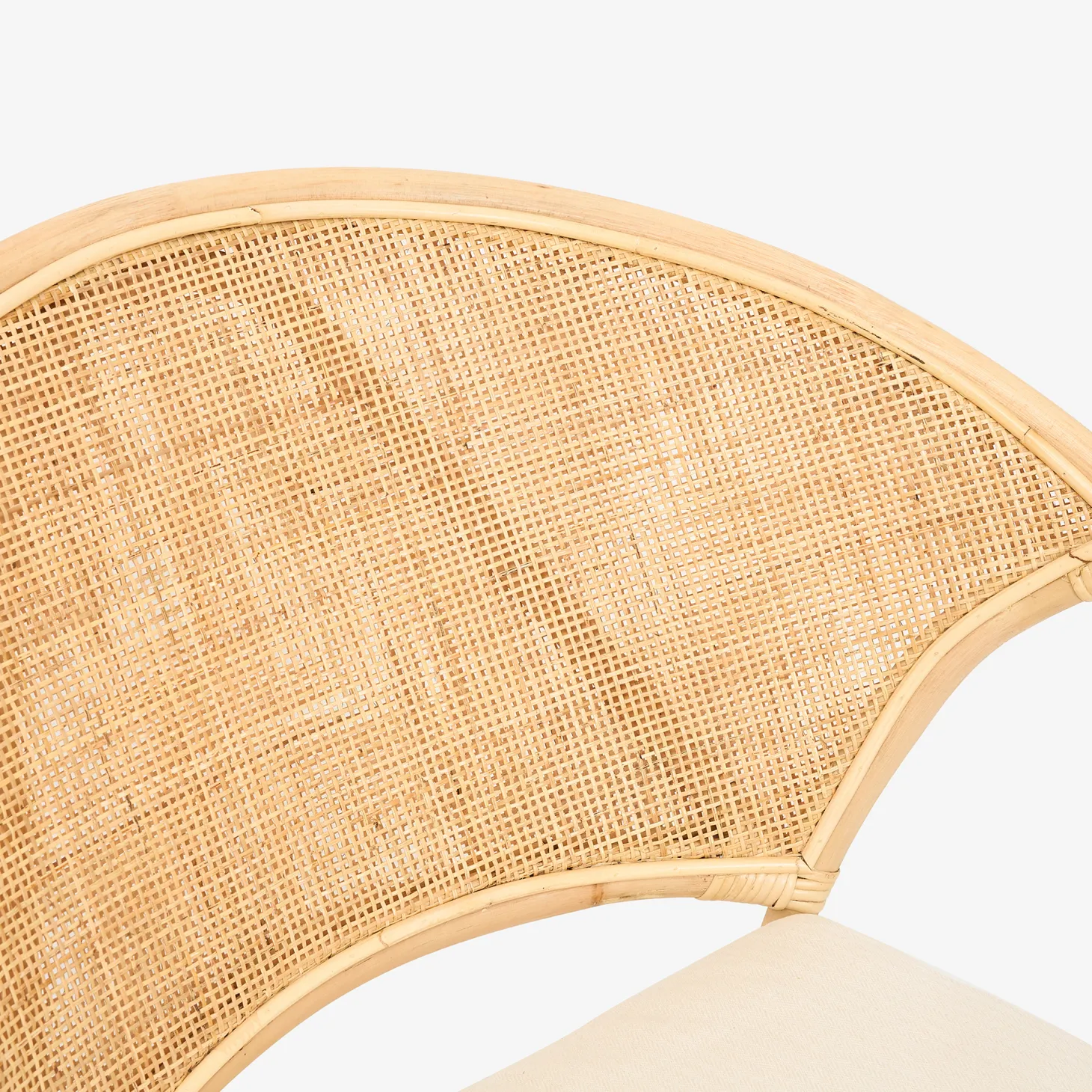 Silla de comedor de ratán beige Milos 77x70x84cm