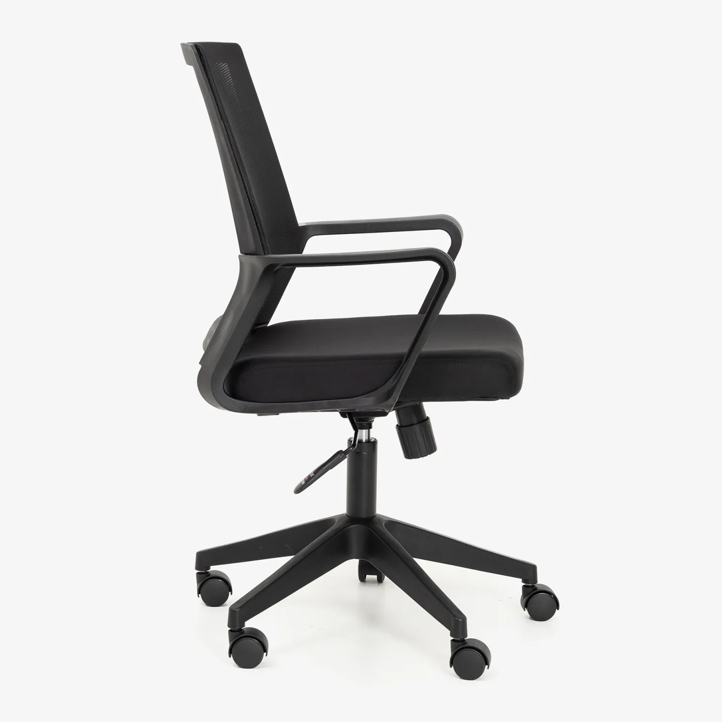 Silla de oficina negra ajustable 92/100cm