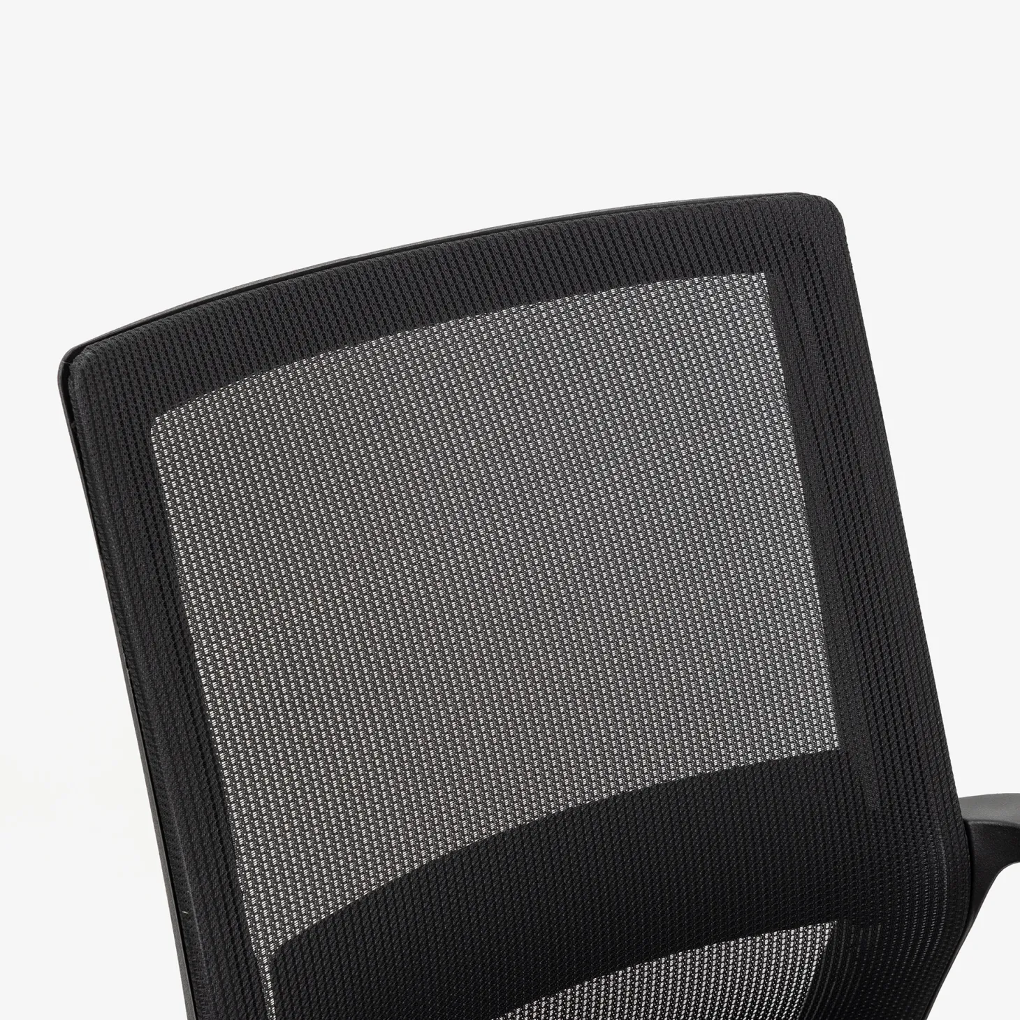 Silla de oficina negra ajustable 92/100cm