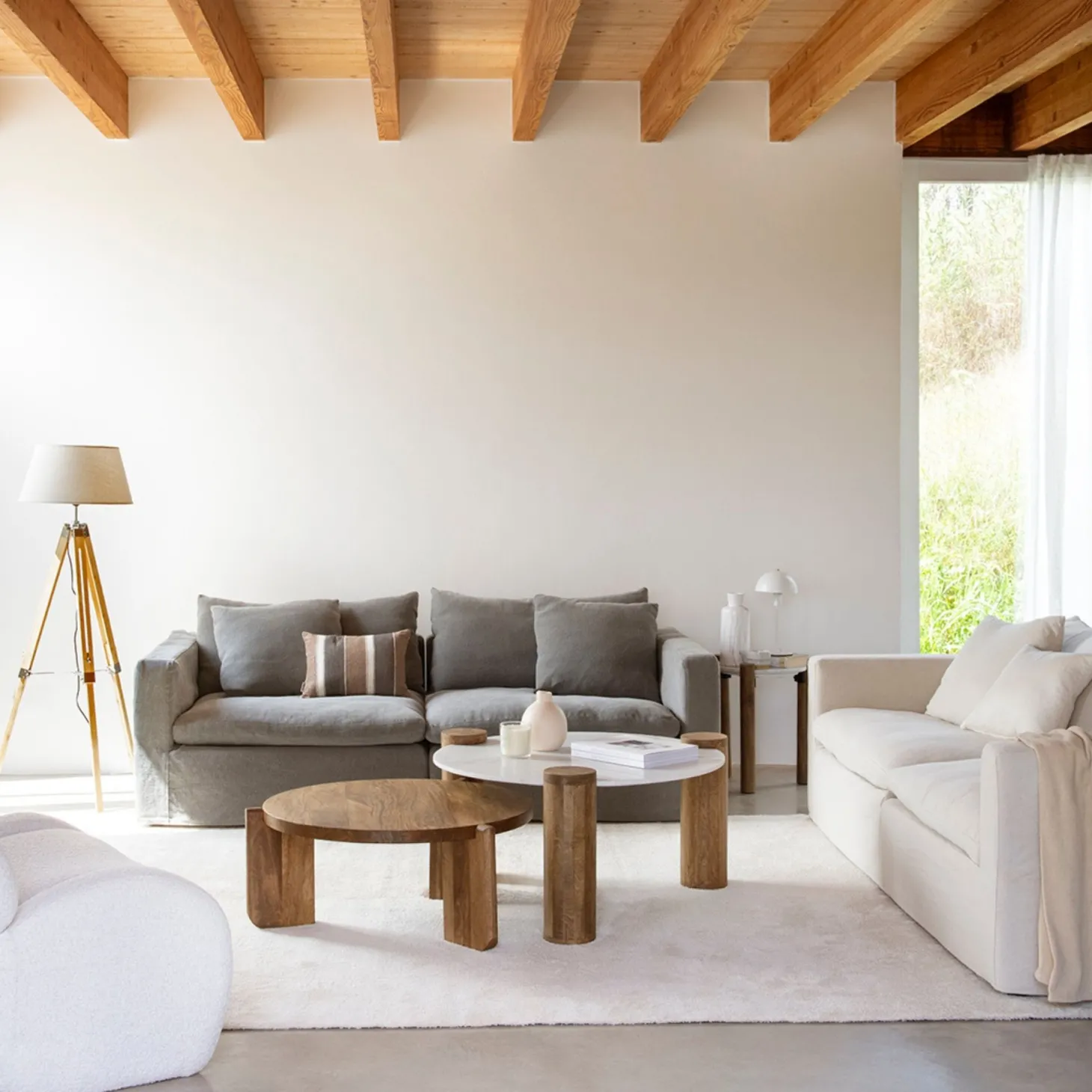 Sofá de 3 plazas de lino beige Aiden 220x110x80 Clau&Chloe