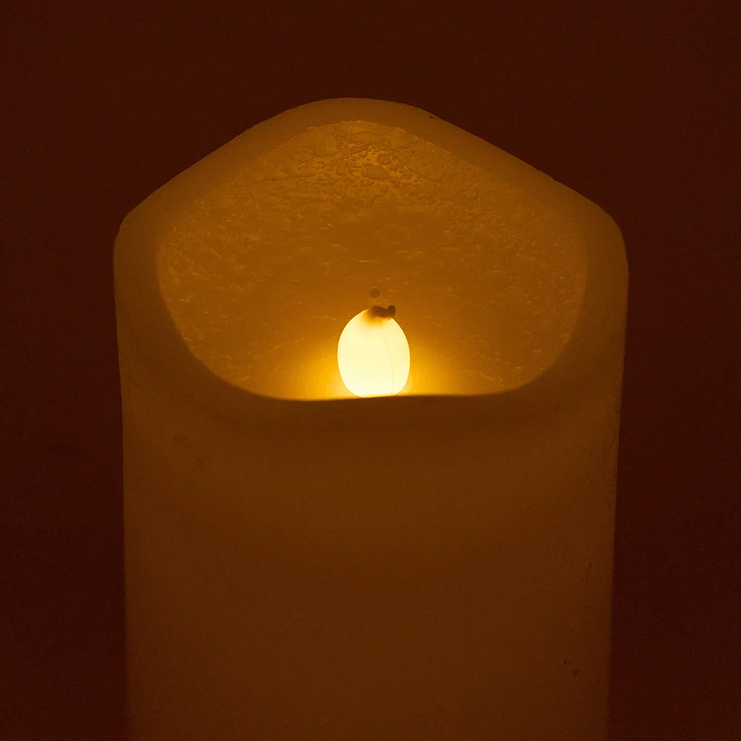 Vela LED con temporizador marfil Ø7x13cm