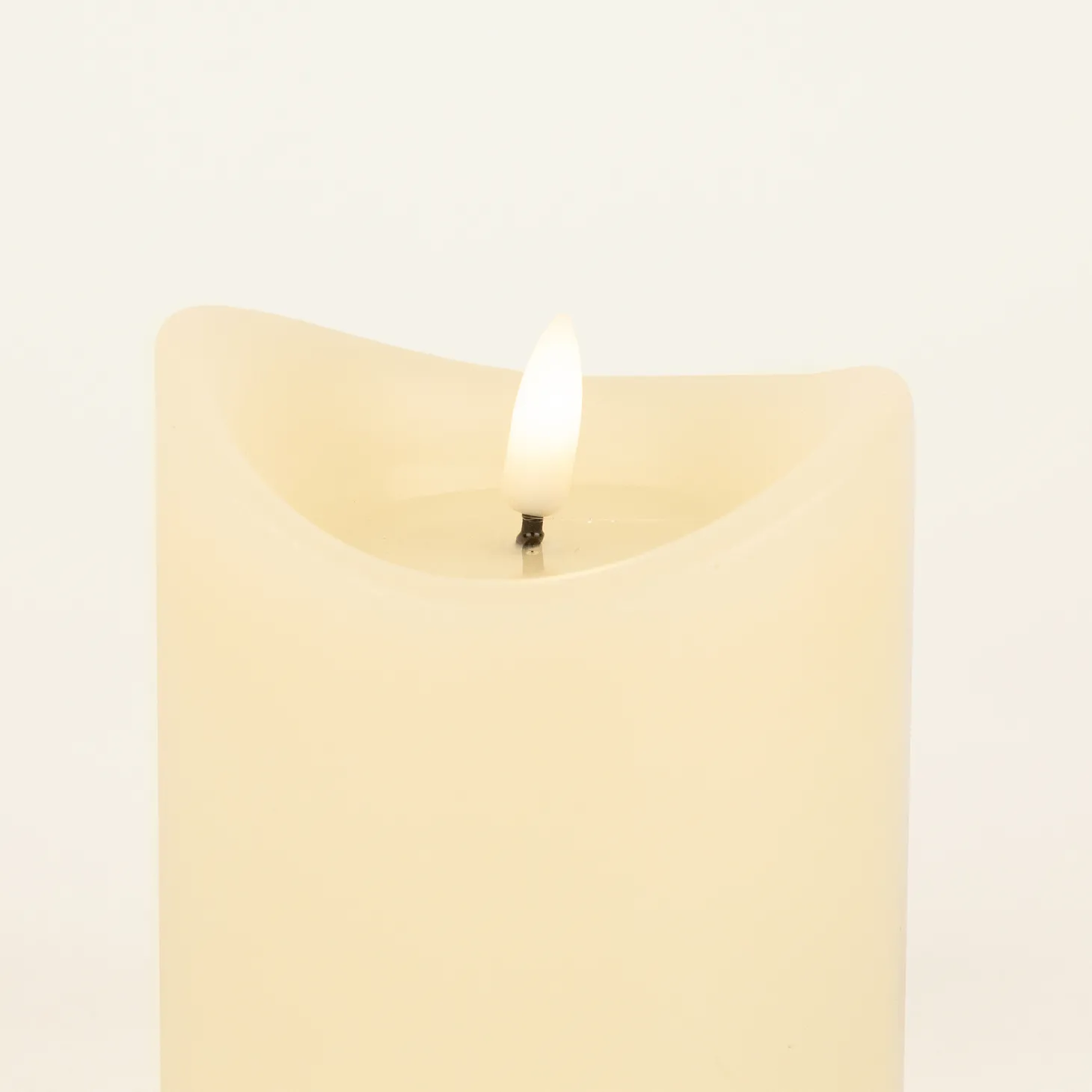 Vela LED Ivory 9x15cm